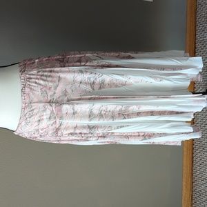 Beautiful Skirt Size Medium